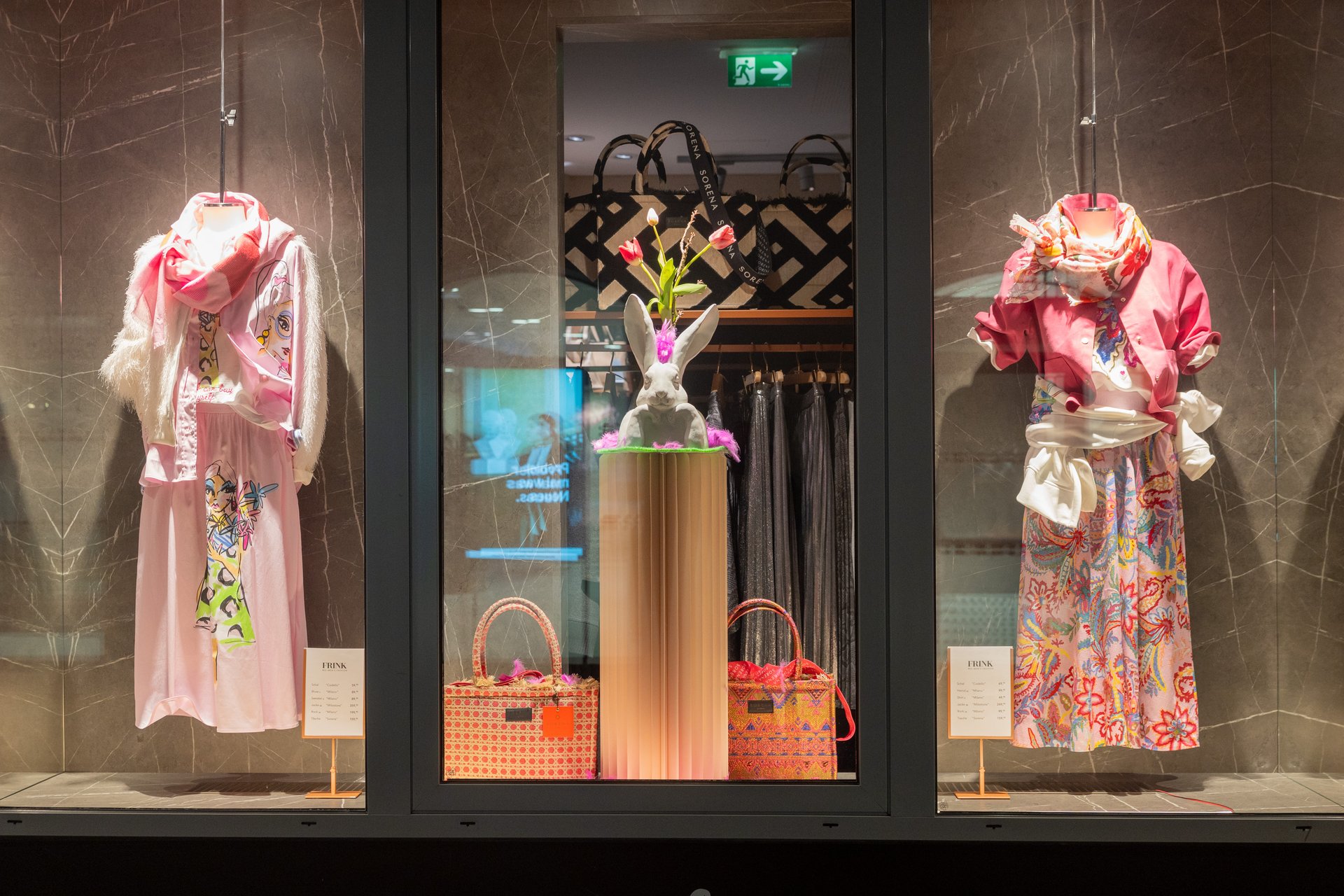Frink Mode Damenmode Schaufenster Klagenfurt